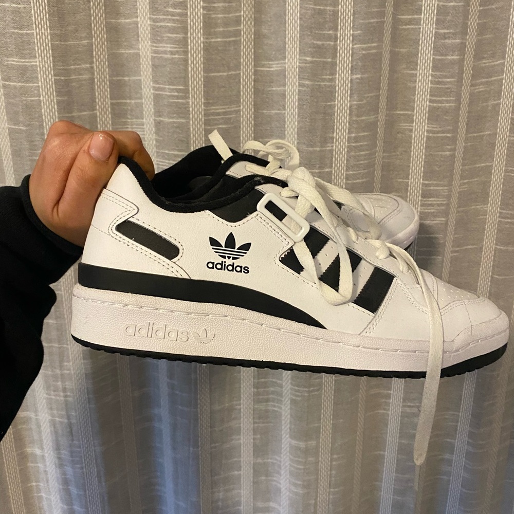 Adidas Sneakers Mens 9.5